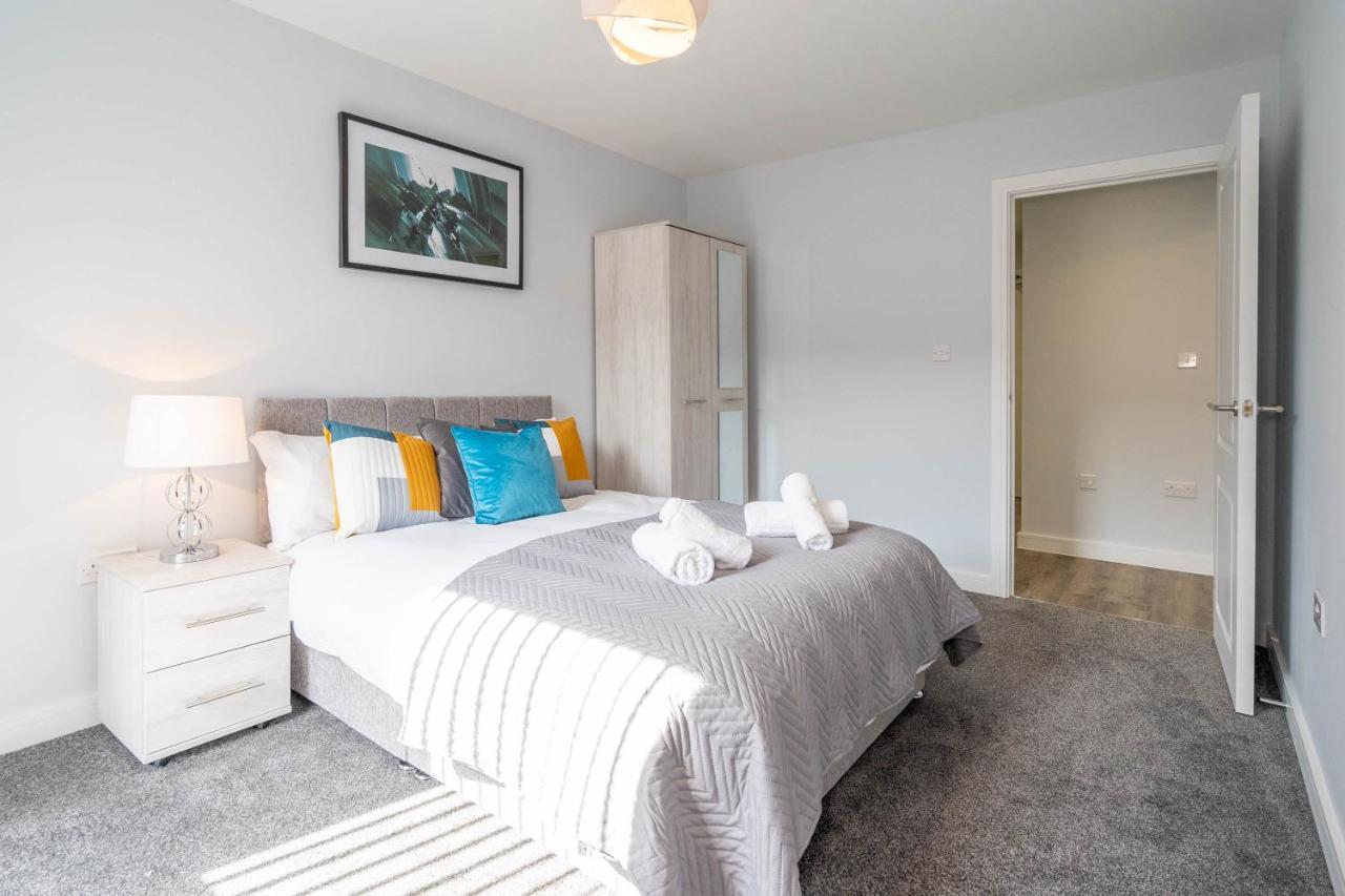New Build - 2 Bed Snug Modern Apartment - Juliet Balcony - Roof Top Terrace - Digbeth, Birmingham City Centre - Free Netflix & Smart Tv מראה חיצוני תמונה